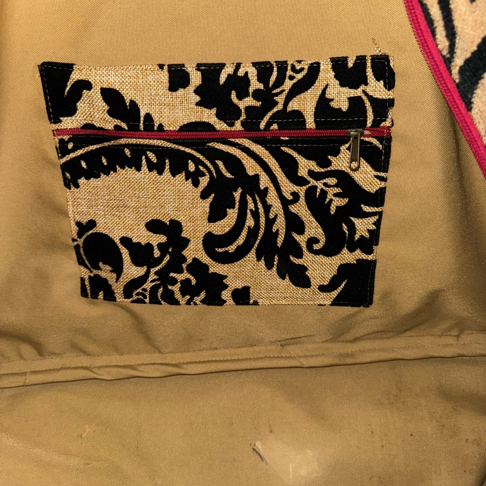 Atenti Overnighter Floral and Zebra Arabesque Carpet Bagger Bag - Picture 6 of 14